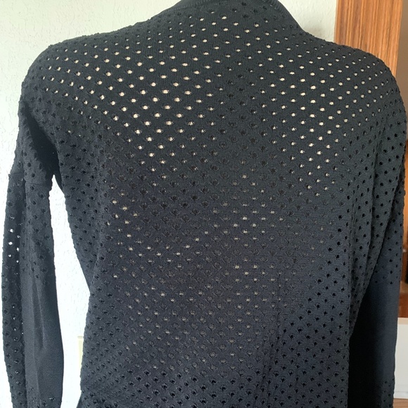⚫️Top Shop women’s open design black long sleeve sweater - Picture 2 of 8
